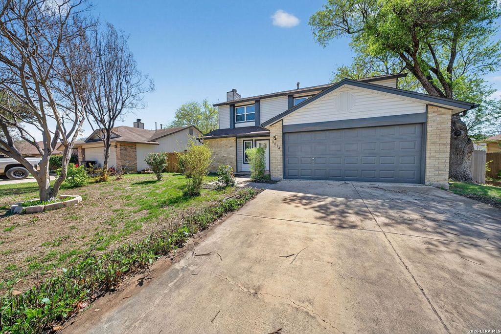 Photo of 9814 Broad Forest, San Antonio, TX 78250 (MLS # 1950432)