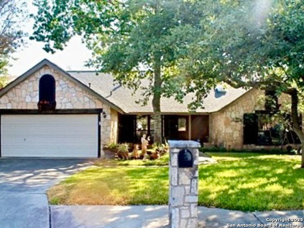 Photo of 14558 Indian Woods, Shavano Park, TX 78249 (MLS # 1926543)