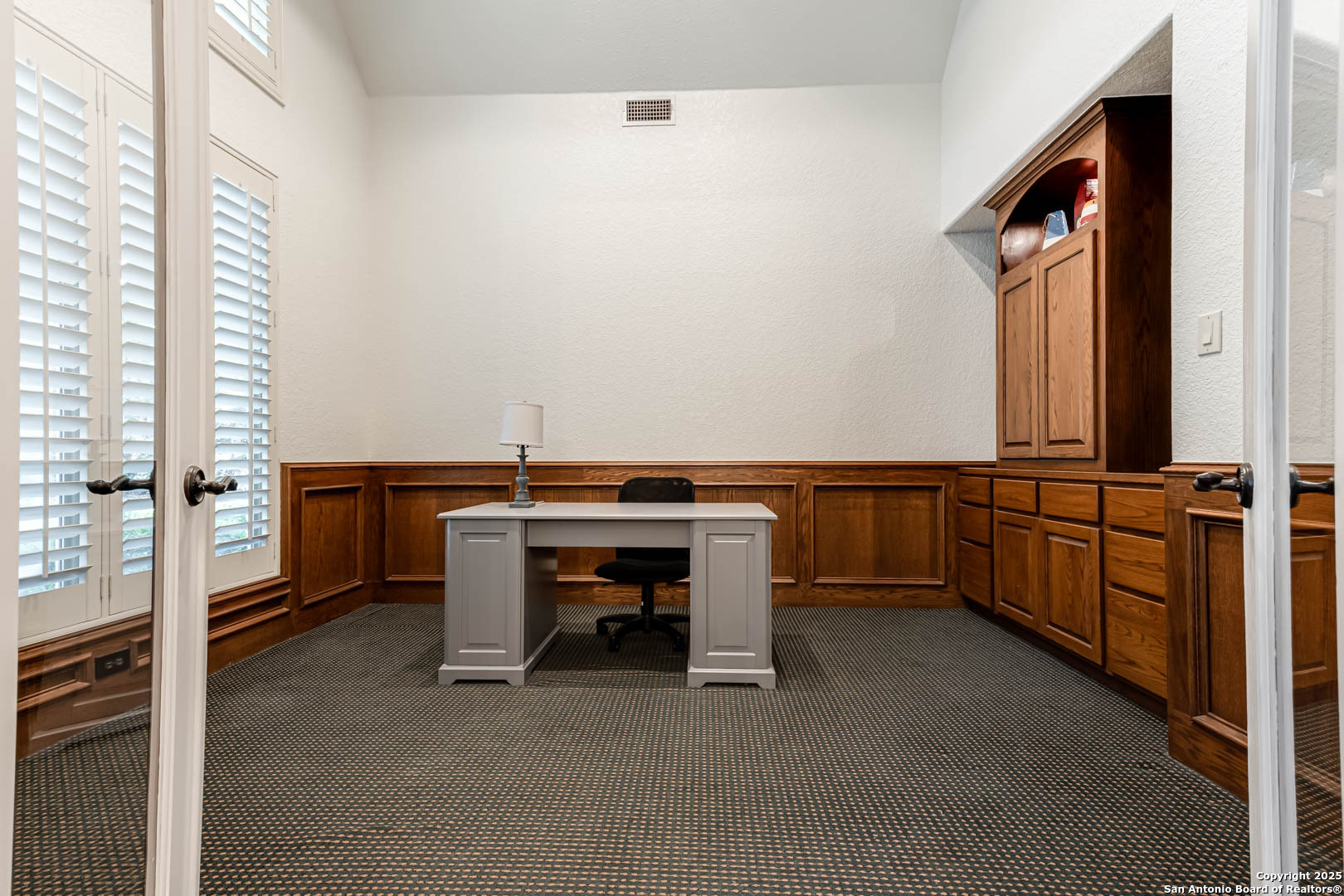 132 Long Bow Rd