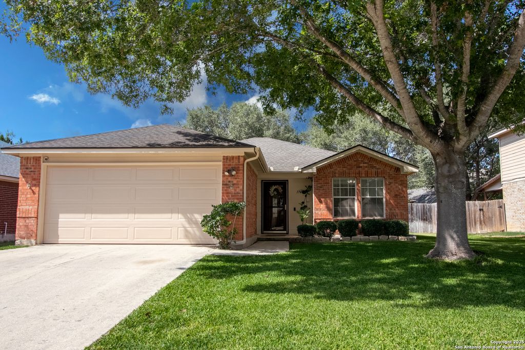 Photo of 174 Spice Oak Ln, Cibolo, TX 78108 (MLS # 1911977)