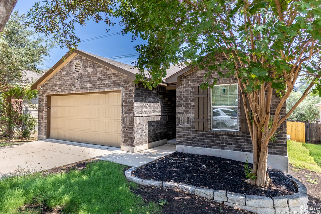 Photo of 2218 york, San Antonio, TX 78245 (MLS # 1896135)