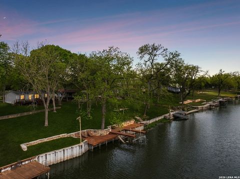 344 Shangrila Ln New Braunfels TX 78130