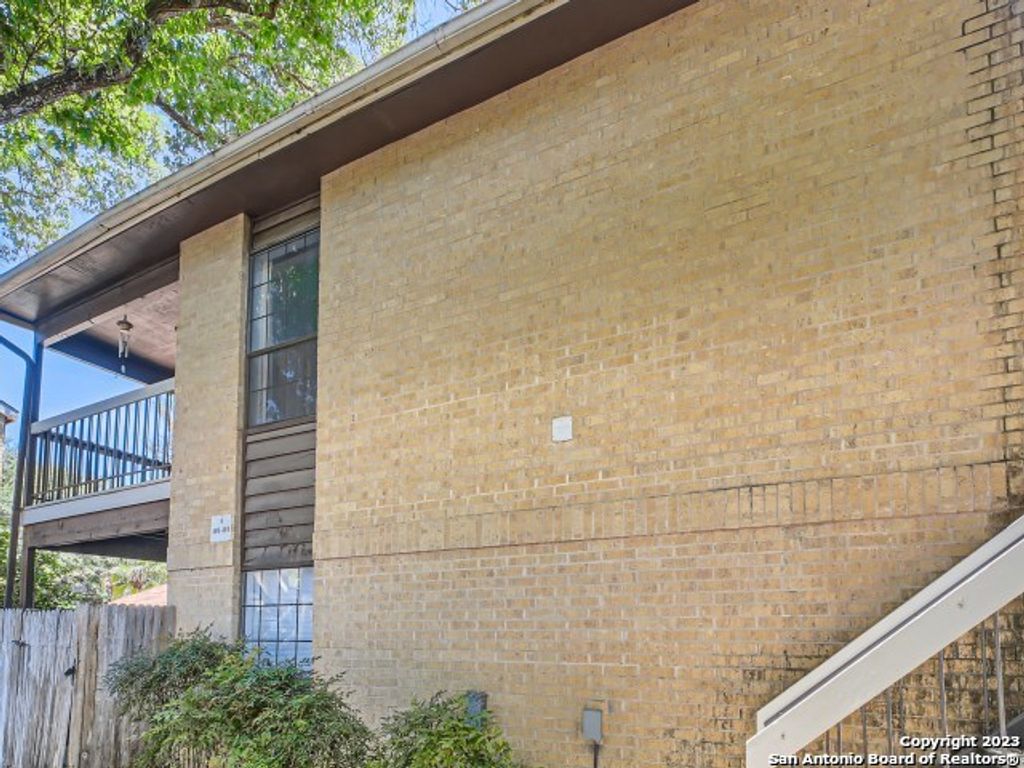 Photo of 8655 DATAPOINT DR 408 #408, San Antonio, TX 78229 (MLS # 1822069)