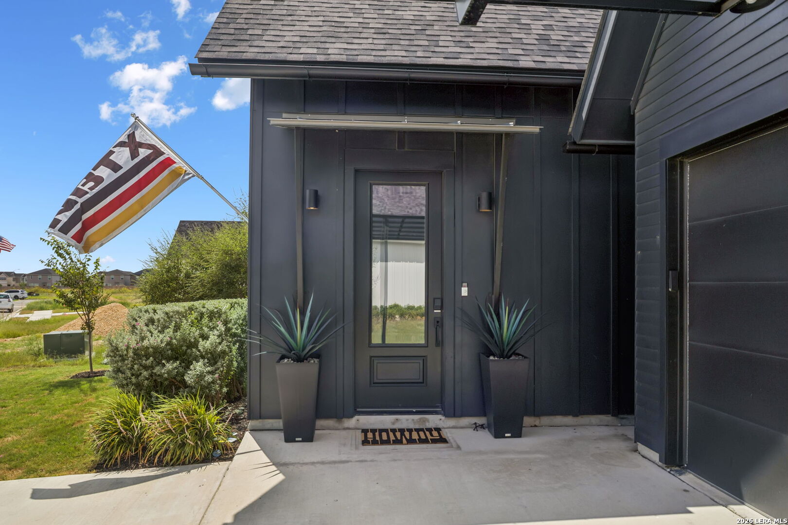 424 CONSTANCE DR