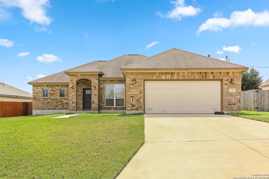 Photo of 124 Ridgecrest, Floresville, TX 78114 (MLS # 1907223)