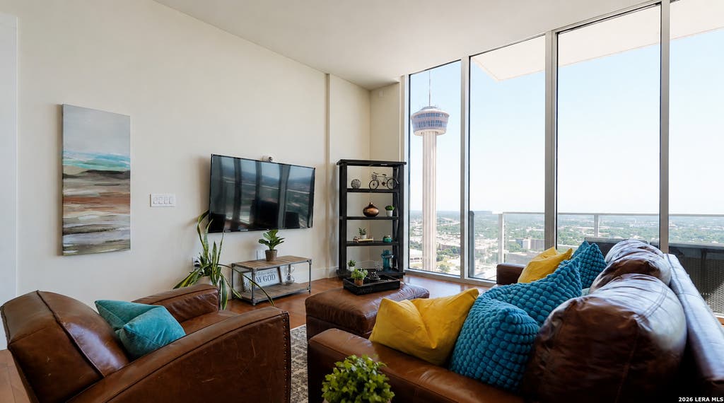 Photo of 610 E MARKET ST 2803 #2803, San Antonio, TX 78205 (MLS # 2011297)