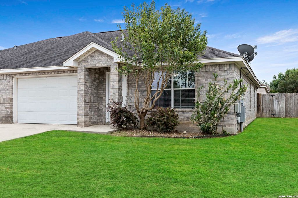Photo of 3045 pine valley, New Braunfels, TX 78130 (MLS # 1939097)