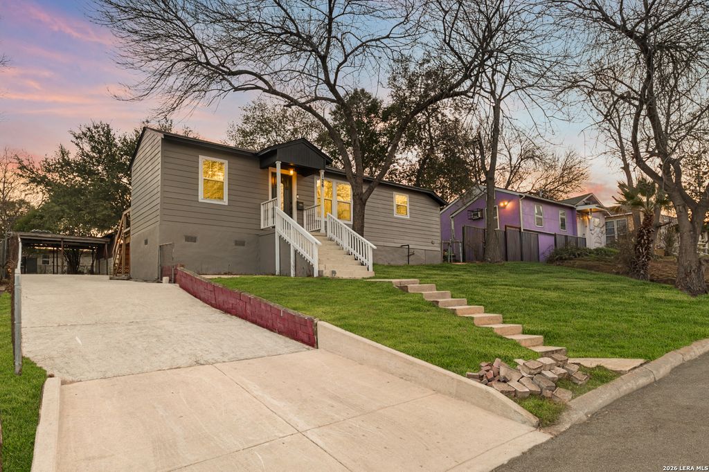 Photo of 126 Lincolnshire, San Antonio, TX 78220 (MLS # 1939186)