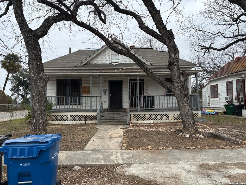 Photo of 204 Piedmont, San Antonio, TX 78203 (MLS # 1935648)