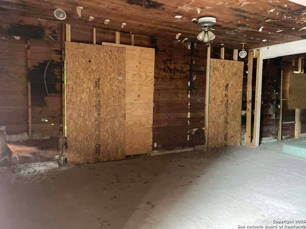 Photo of 839 Potomac, San Antonio, TX 78202 (MLS # 1898672)