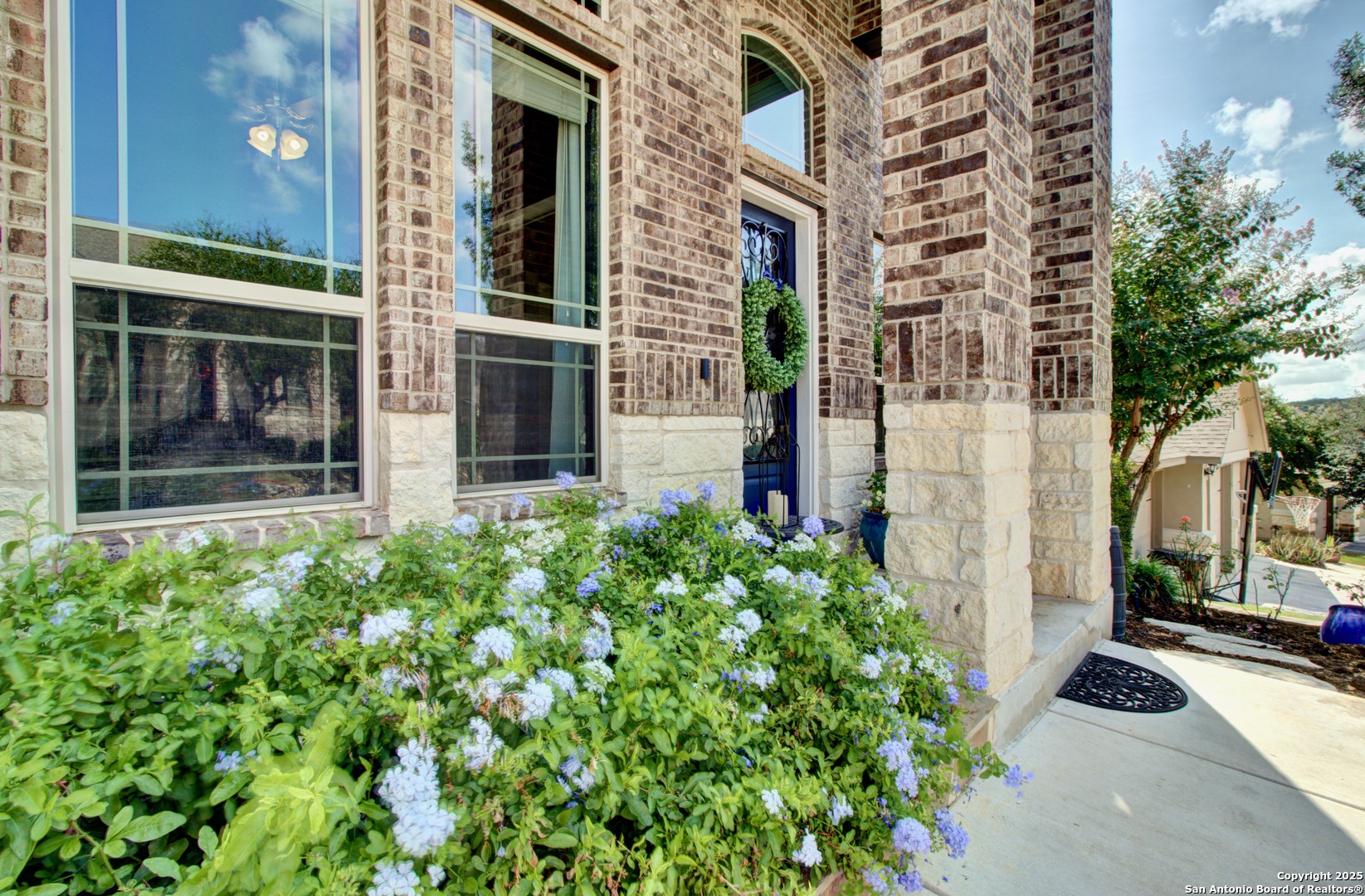 28518 Tristant Ridge