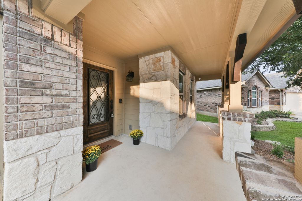 Photo of 10607 Carmona, Helotes, TX 78023 (MLS # 1908949)