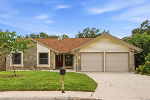 Property photo of 5615 Timberhurst, San Antonio, TX 78250