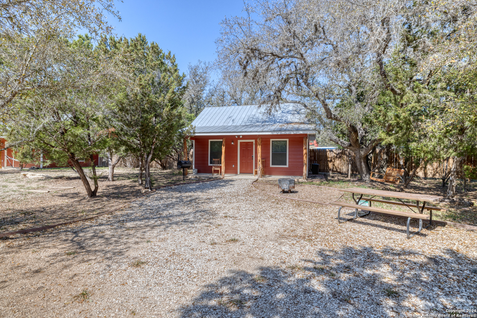 23073 N US Highway 83