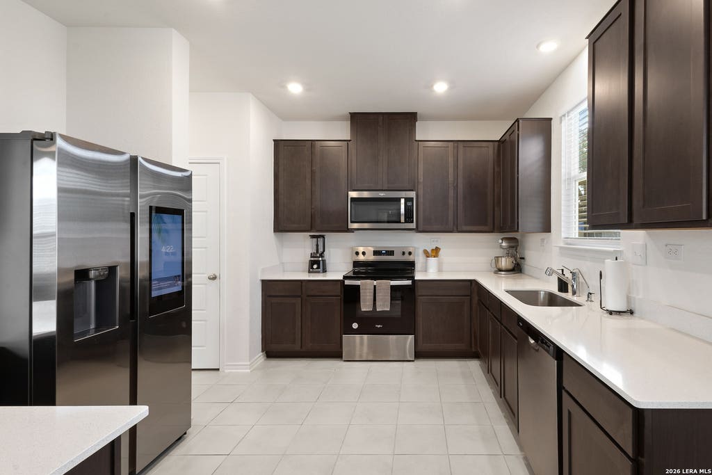 Photo of 4631 OTRA OTRA DR, San Antonio, TX 78222 (MLS # 2002760)