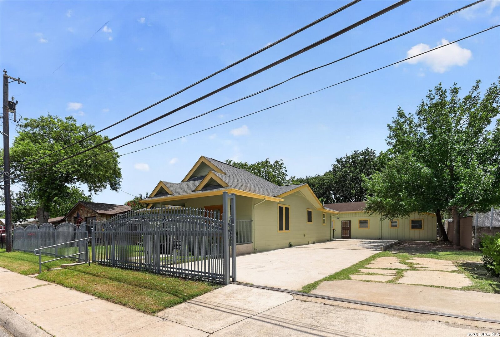 Property photo 4