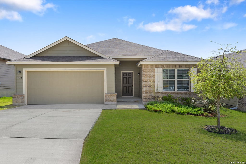 Photo of 7654 GRANGER CV, San Antonio, TX 78252 (MLS # 1992184)