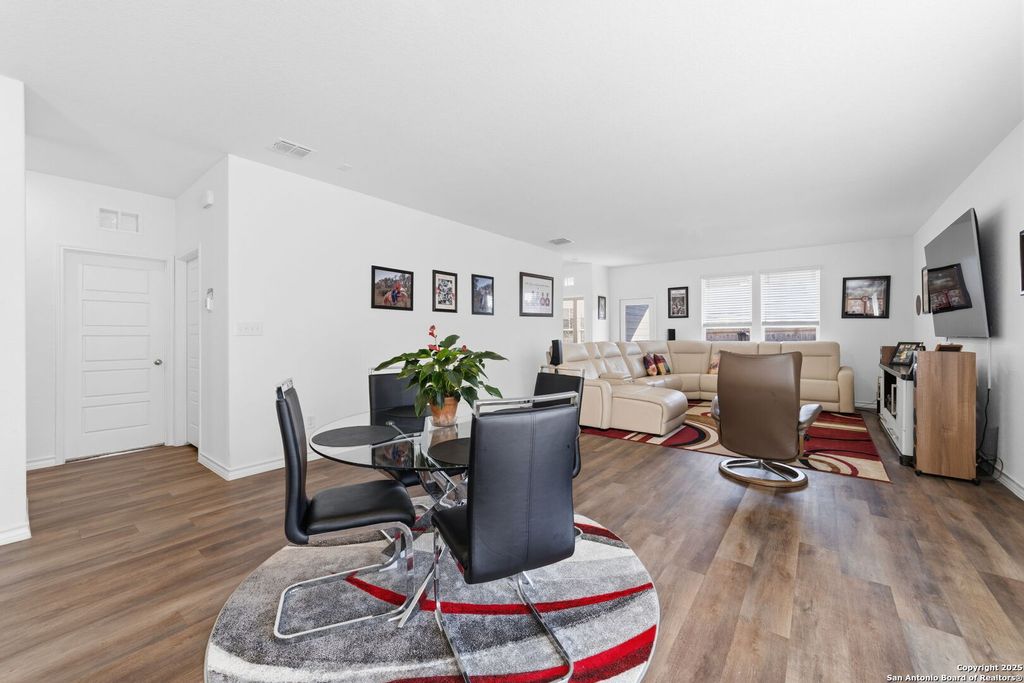 Photo of 141 Winding Windmill, Boerne, TX 78006 (MLS # 1928510)