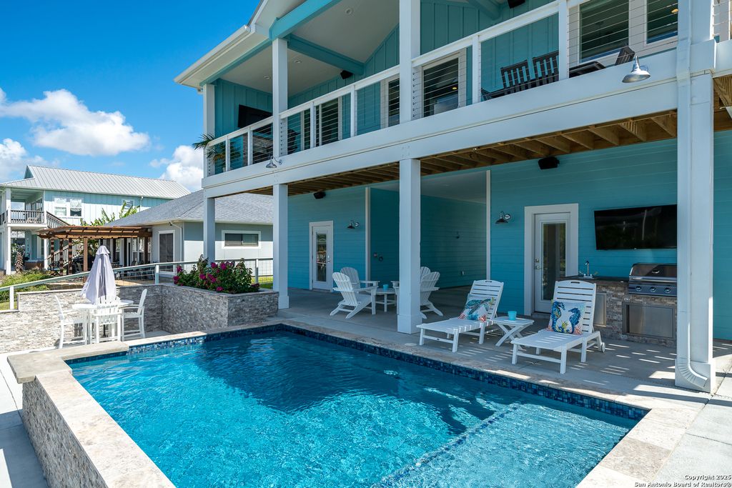 Photo of 107 Windjammer, Rockport, TX 78382 (MLS # 1955757)