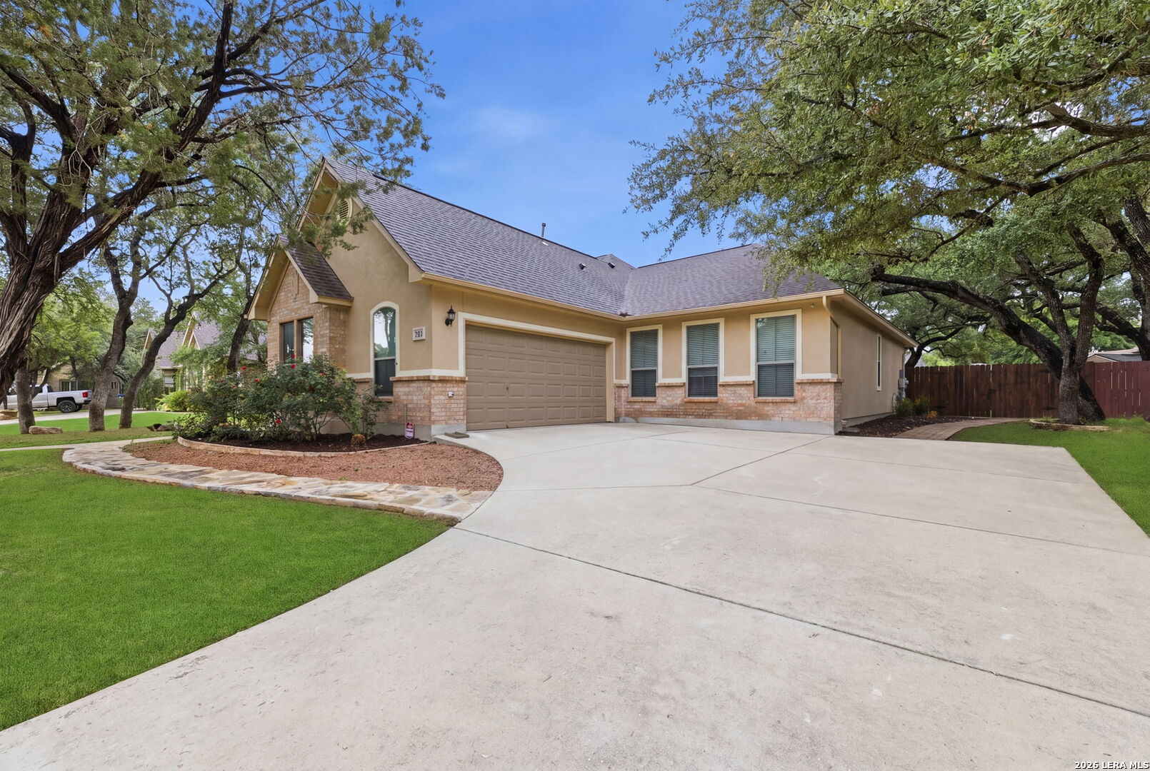 9511 Lesters Way