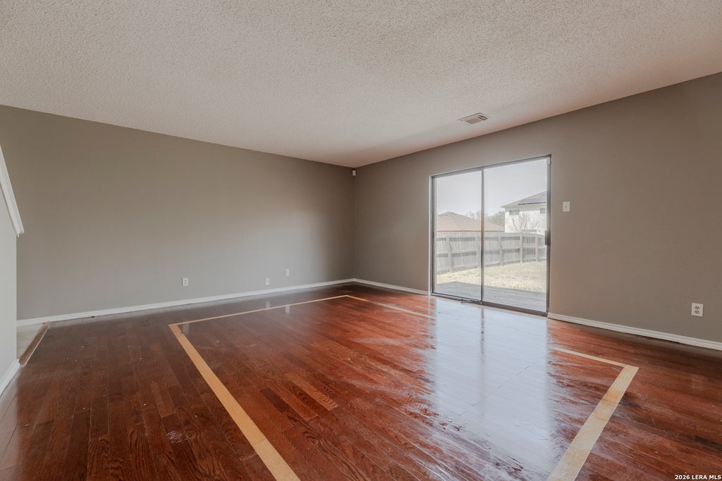 Photo of 8011 Chestnut Cedar Drive, Converse, TX 78109 (MLS # 2019541)