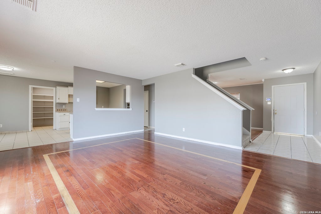 Photo of 8011 Chestnut Cedar Drive, Converse, TX 78109 (MLS # 2019541)