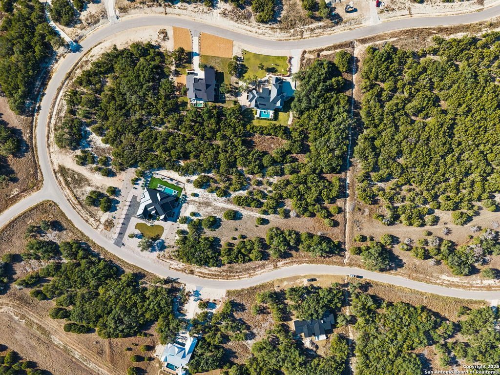 Photo of 1713 Paradise Parkway, Canyon Lake, TX 78133 (MLS # 1922390)