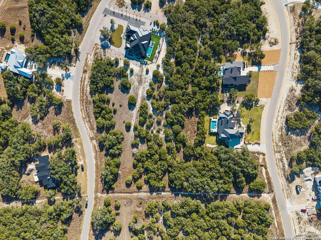 Photo of 1713 Paradise Parkway, Canyon Lake, TX 78133 (MLS # 1922390)