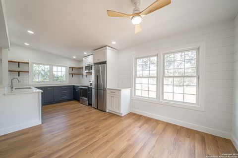 A home in Canyon Lake