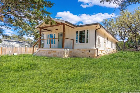 A home in Canyon Lake