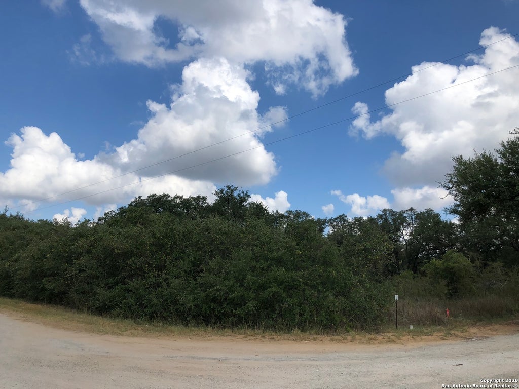 Photo of LOT 6 &amp; 7 OAK LN, Poteet, TX 78065 (MLS # 1480959)