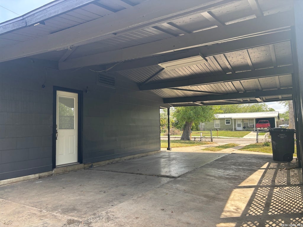 Photo of 151 ASHFORD DR, San Antonio, TX 78227 (MLS # 2018769)