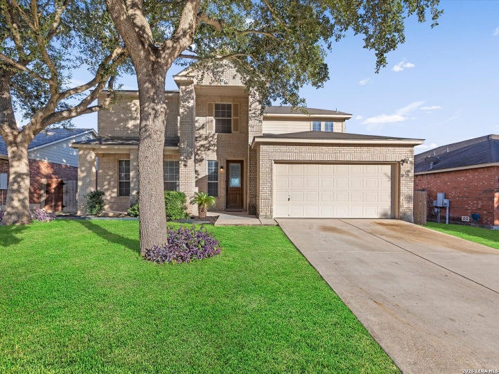Photo 1 of 34 — 144 SPRINGTREE CV, Cibolo, TX 78108