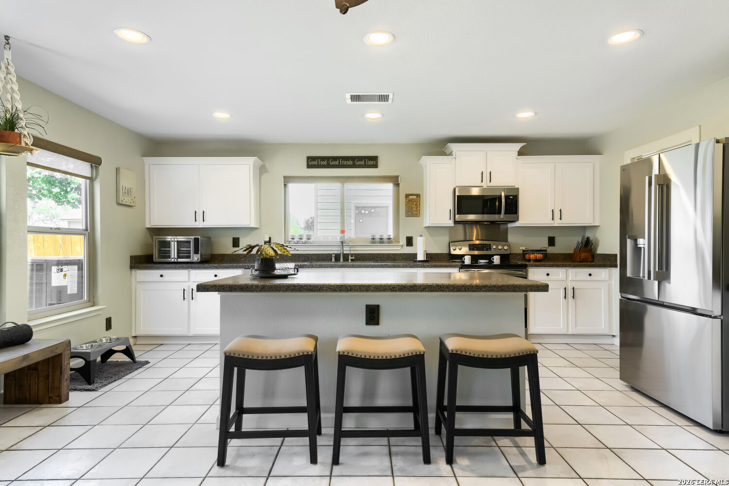 Search 5811 Walnut Mill Dr