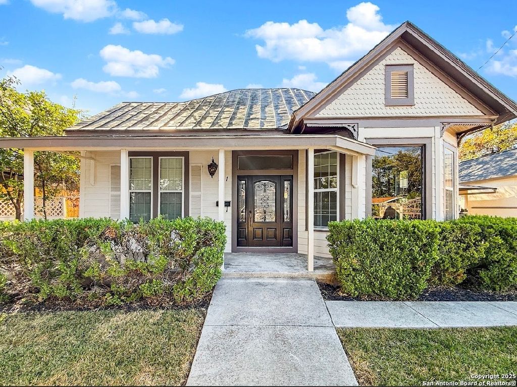 Photo of 101 Upson, San Antonio, TX 78212 (MLS # 1927062)