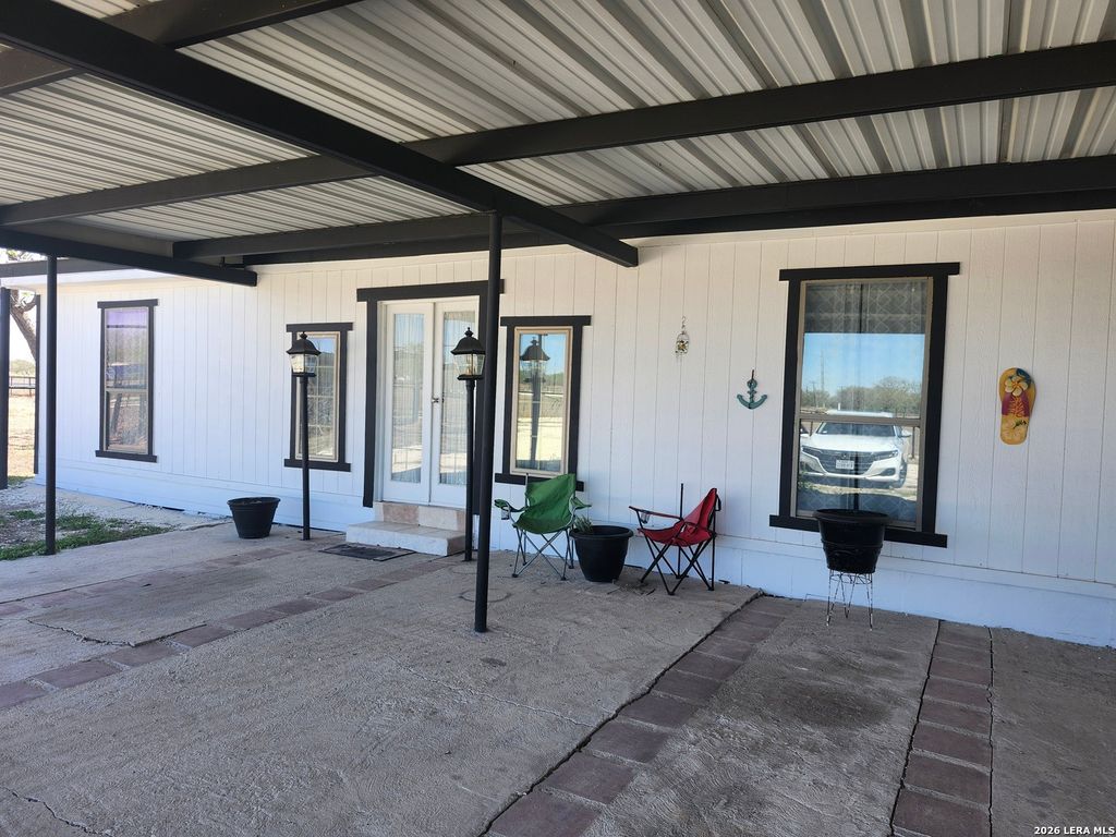 Photo of 1010 Co Rd 6710, Natalia, TX 78059 (MLS # 1951499)