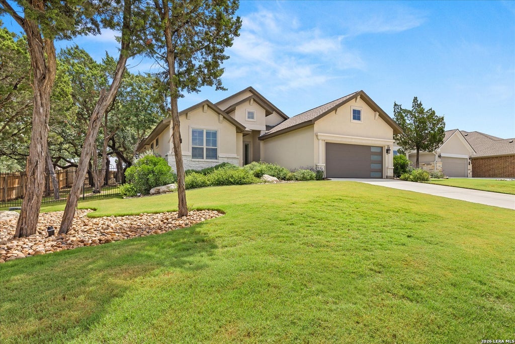 Photo of 2 CANARIO LN, Boerne, TX 78006 (MLS # 1997098)
