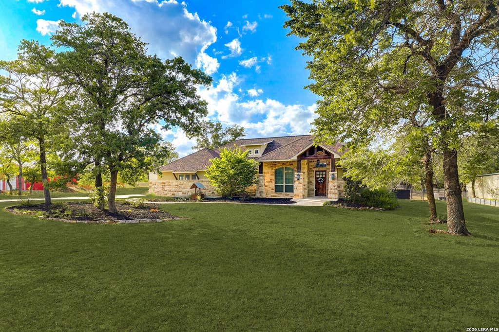 Photo of 181 CHAMPIONS BLVD, La Vernia, TX 78121 (MLS # 1962810)