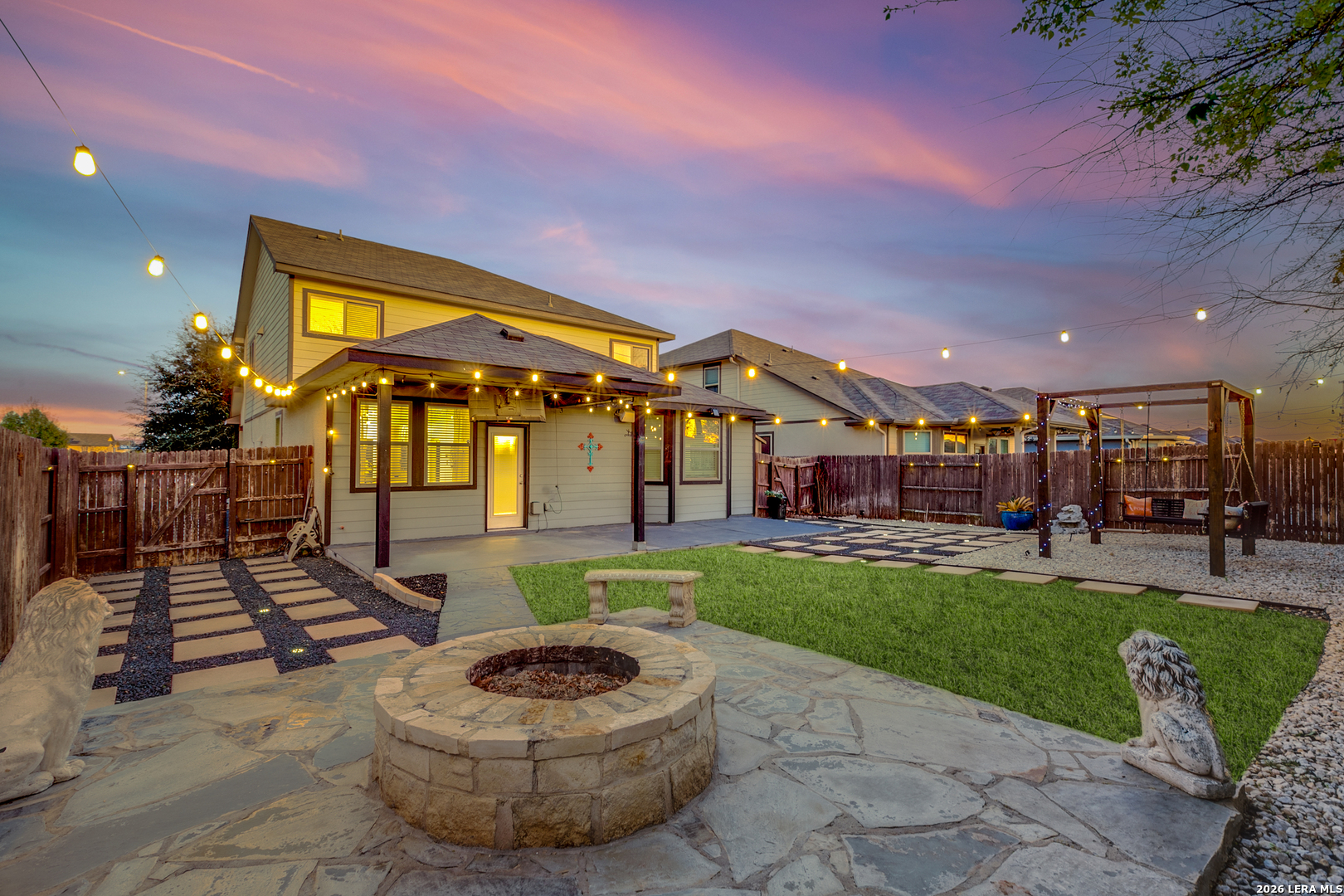 Search 8319 Oak Harvest