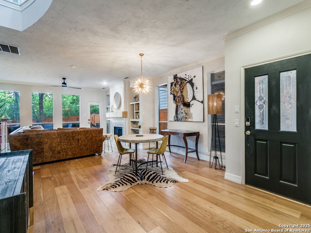 Photo of 147 Elizabeth Rd, Alamo Heights, TX 78209 (MLS # 1896105)