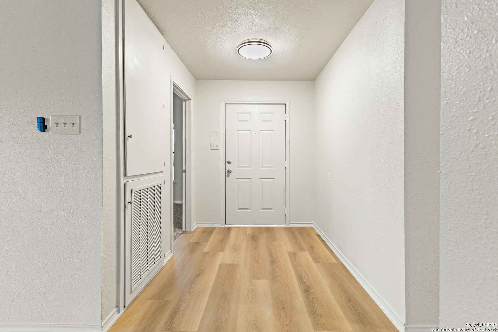 8339 Parry Path