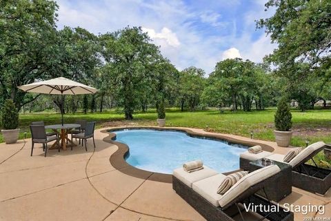 249 Legacy Trail La Vernia TX 78121