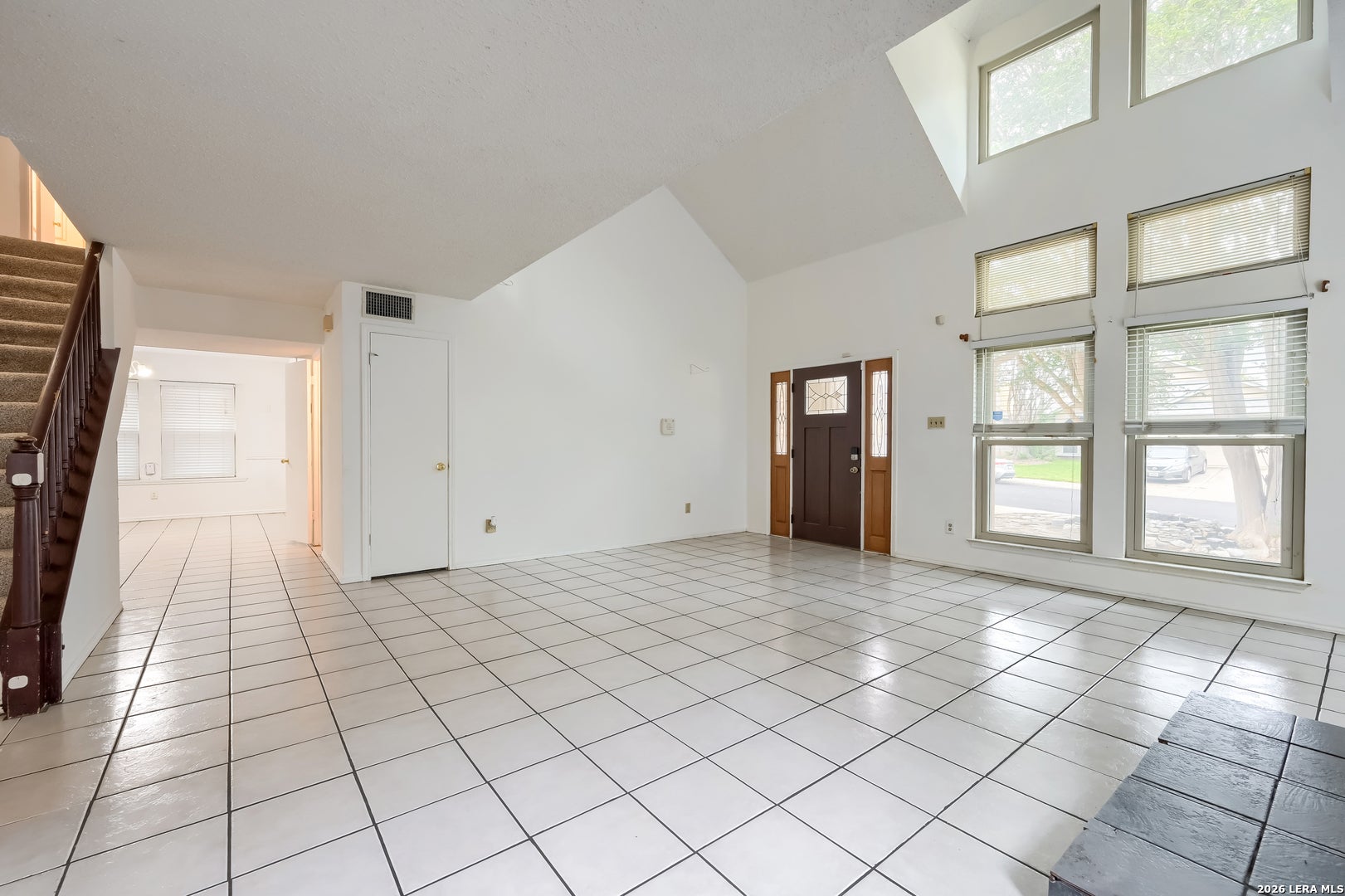 2533 Montebello