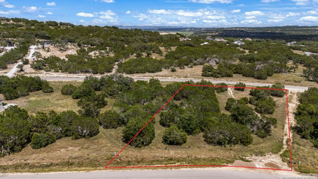 Photo of 1750 Paradise Pkwy, Canyon Lake, TX 78133 (MLS # 1888136)