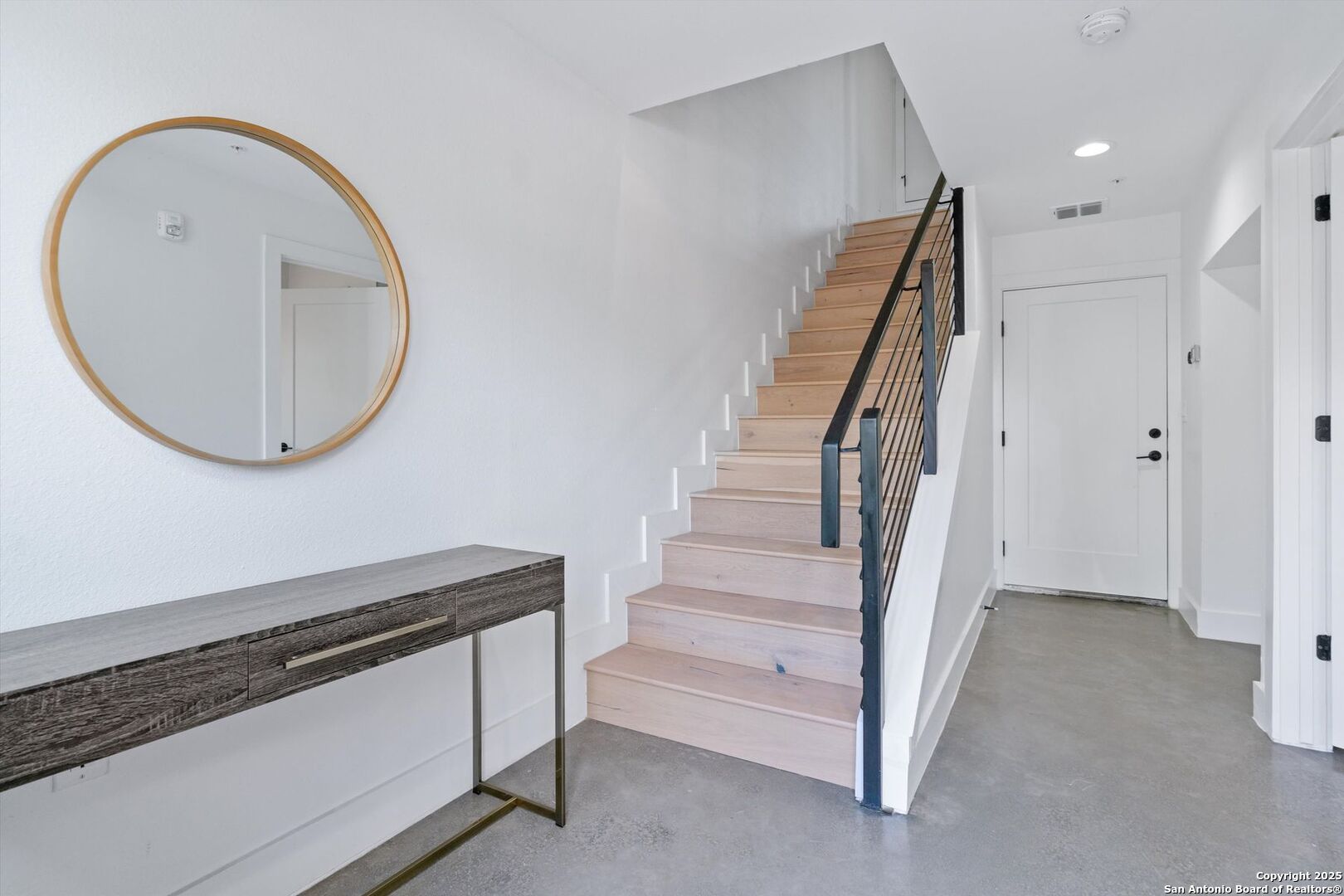 203 PASCHAL ST 106