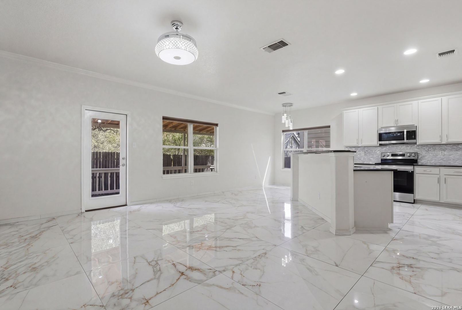 Search 13103 Brook Arbor