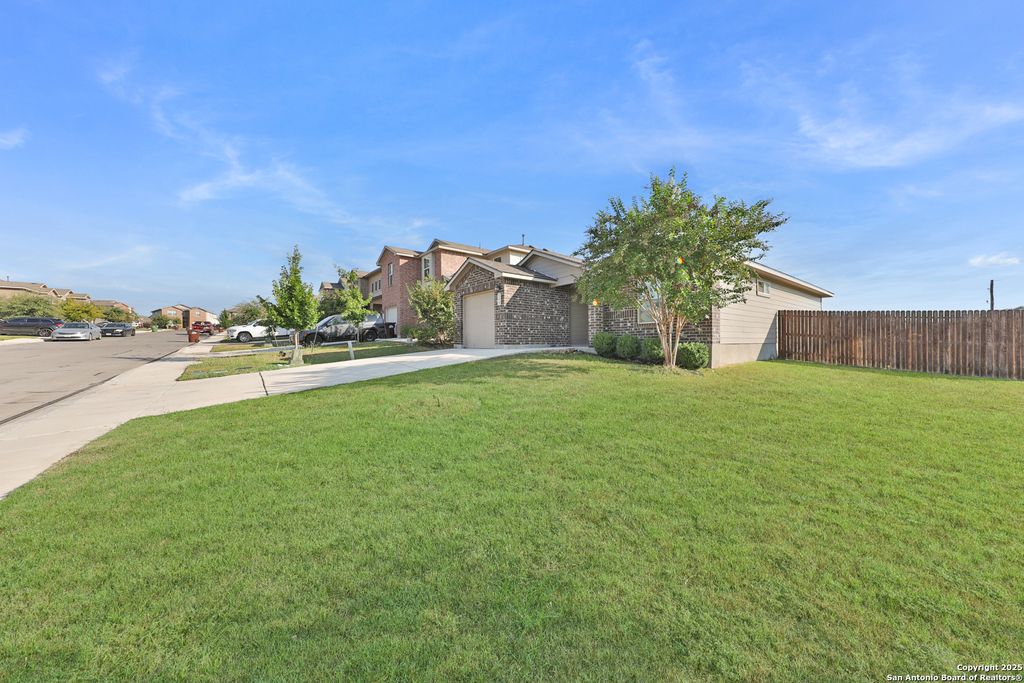 Photo of 104 Black Scoter, San Antonio, TX 78253 (MLS # 1934906)