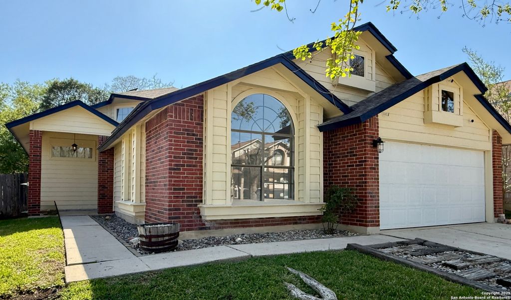 listing image 0