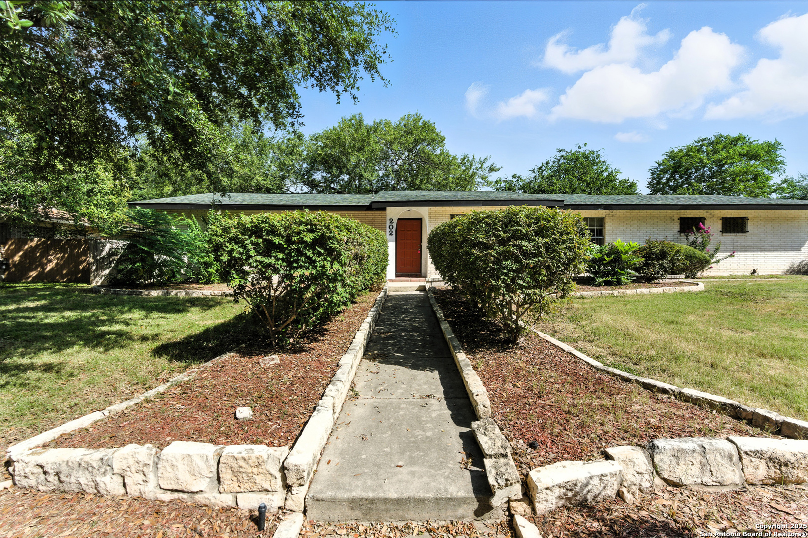 202 Shalimar Dr