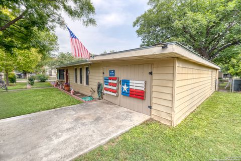 A home in Uvalde